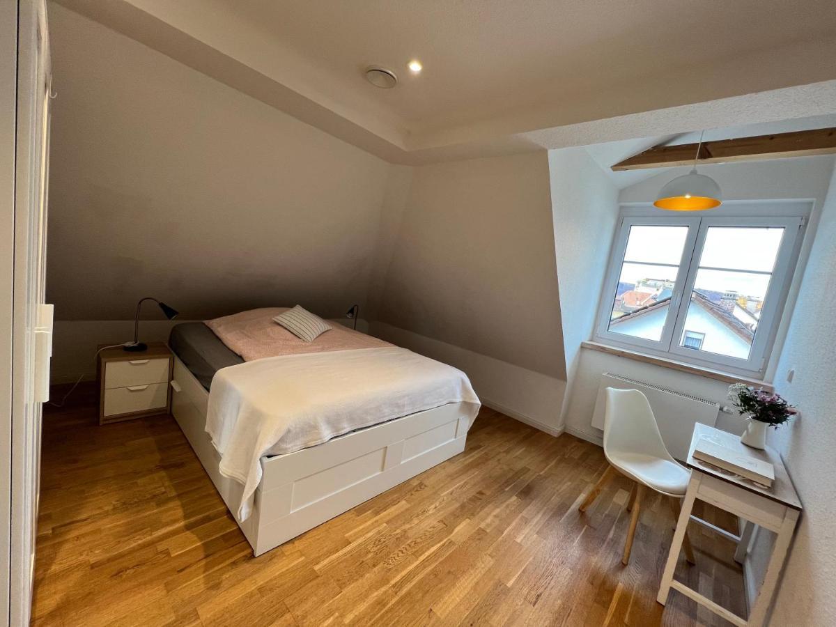 Fewo Brombach - Schoener Altbau Fuer 8 Personen เลอร์ราค ภายนอก รูปภาพ