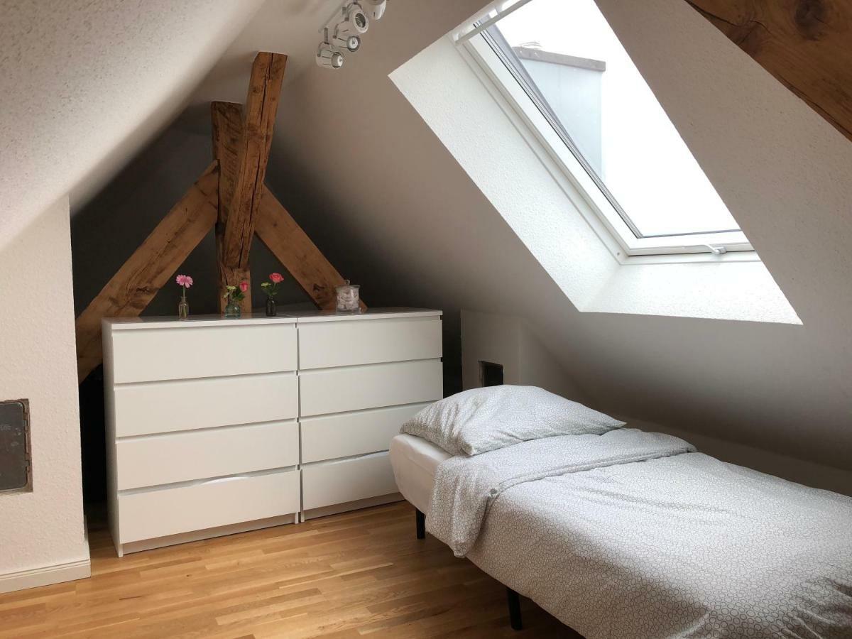 Fewo Brombach - Schoener Altbau Fuer 8 Personen เลอร์ราค ภายนอก รูปภาพ